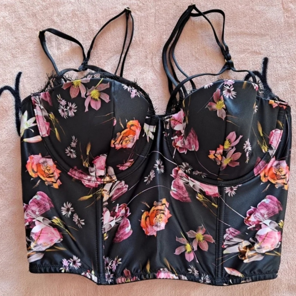 VS Bustier (32D) NWT